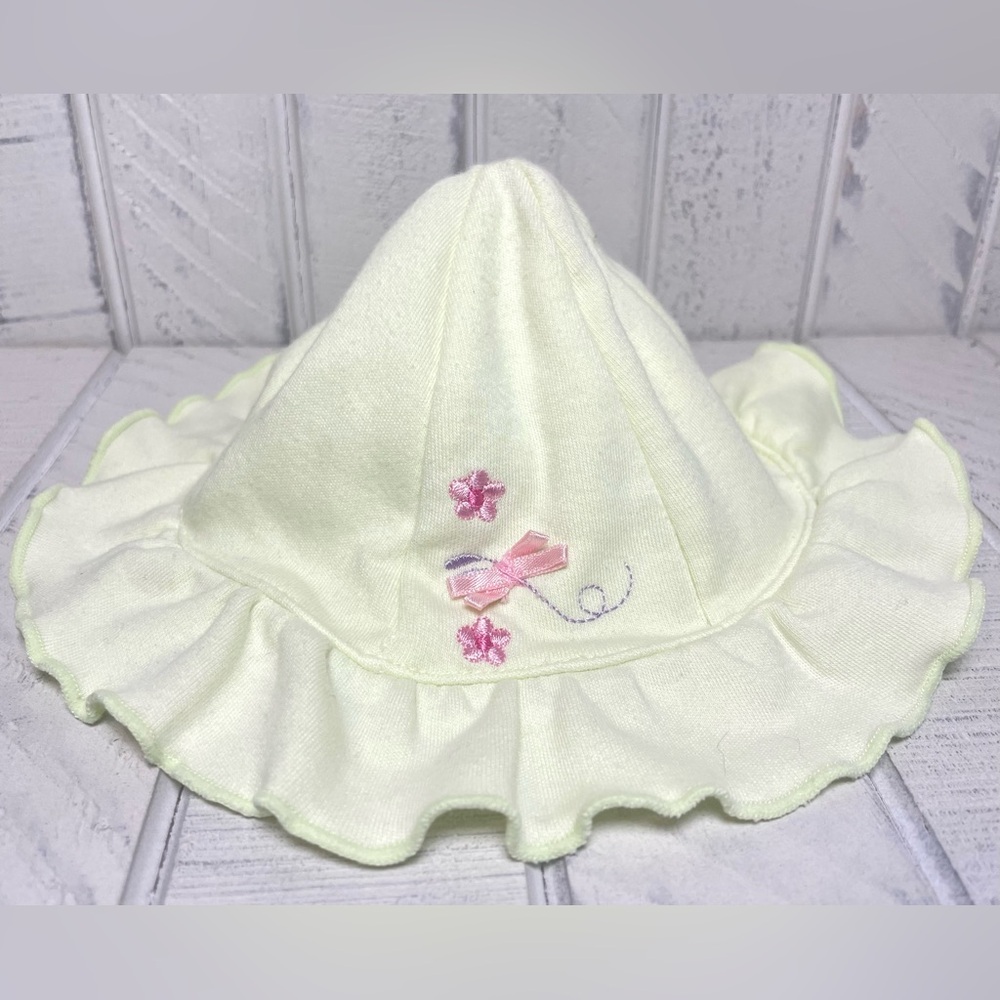 Soft Spring Baby Girl Sun Hat Pale Green With Floral & Butterfly Embellishments